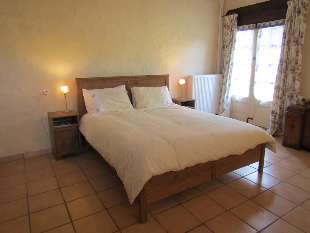 Thesecretgarden-France Bed & Breakfast Saint-Pierre-du-Lorouër Екстериор снимка